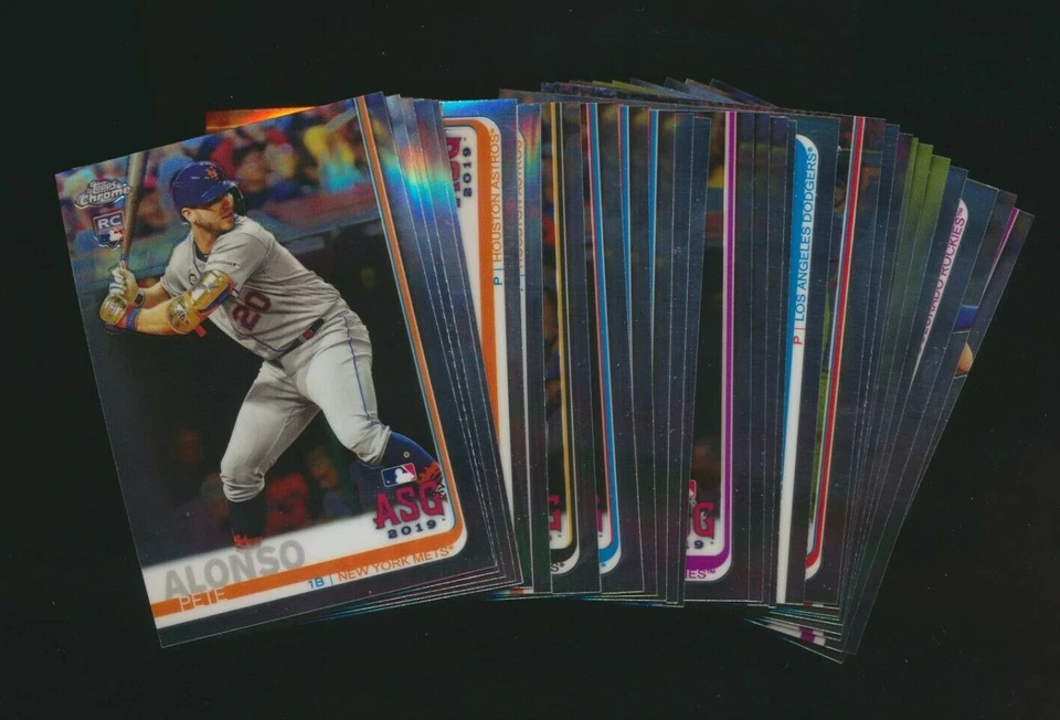 2019 Topps Chrome Update Base Pick from List Finish Your Set Buy 2+ Get 25% Off! - Image 1 of 1