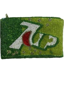 BOLSO DE CAMBIO VINTAGE CON CREMALLERA SUPERIOR HECHO A MANO CON CUENTAS 7-UP VERDE - Imagen 1 de 8