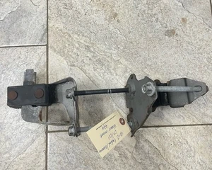 Camaro Firebird 1993-2002 transmisión automática LT1/LS1 par de soporte de montaje de escape OEM 4A4 - Imagen 1 de 7