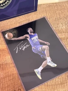 T.J. Warren Signed 8x10 Photo Phoenix Suns Authentic Autograph From Team Shop - Picture 1 of 4