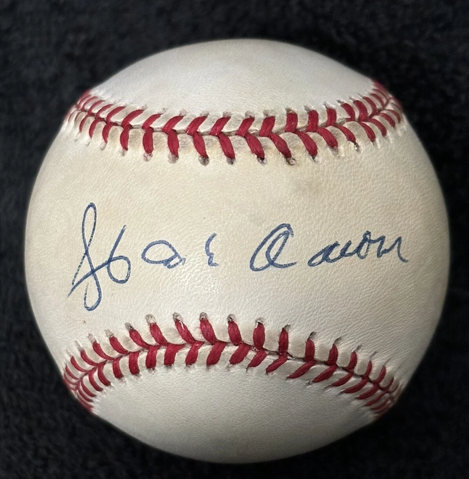 HANK AARON Signed Autographed VINTAGE ONL Baseball JSA LOA - Image 1 of 4