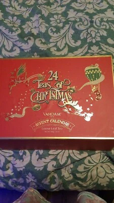 Vahdamn 24 Days Of Christmas Advent Calendar Loose Leaf Tea - Image 1 of 4