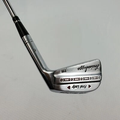 MacGregor First Lady Louise Suggs 711 Golf Club RH 37" Steel Shaft 6 Iron - Image 1 of 4