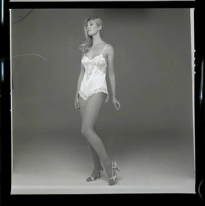 LQQK 3 vintage 1979 negative DELIGHTFUL LINGERIE FASHION MODEL NEXT DOOR #11 - Picture 1 of 2