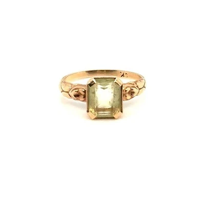 10K Gold Peridot Ring - Image 1 of 4