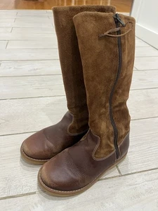 Petits Marcheurs Niñas Botas de Gamuza Talla 1-2 (pie de Largo 8”) Marrón Vaquera Western - Imagen 1 de 11