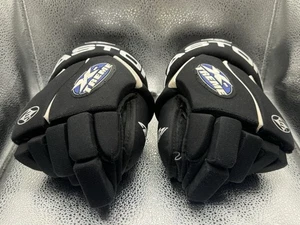 Easton X-Treme Ergo Thumb 14.5”-37cm Black hockey gloves - Picture 1 of 11