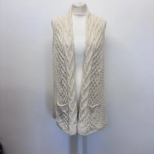 Cárdigan chaleco sin mangas Aran Woollen Mills talla grande crema tejido con cable lana - Imagen 1 de 10