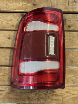 Dodge Ram 2500 3500 2019-2025 LED Bliss luz trasera izquierda conductores OEM Foto 1 de 4