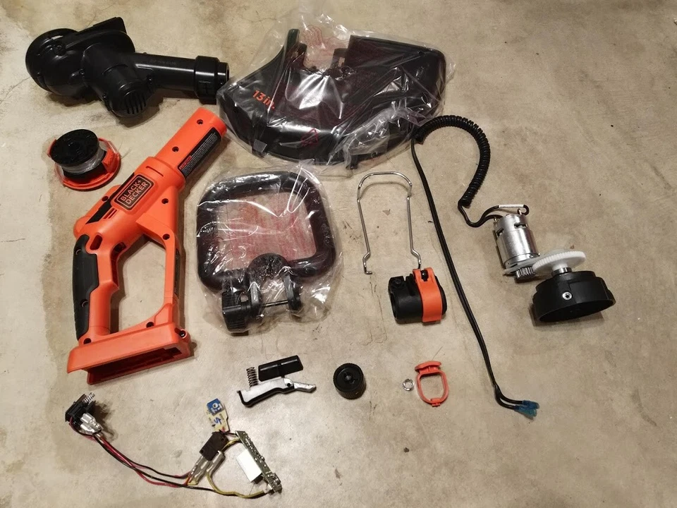 Black & Decker LST136 40v String Trimmer Replacement Parts: Pick your parts! - Image 1 of 1