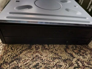 H-L DATA STORAGE cd ROM/DVD Rewriter GH50N  - Picture 1 of 3