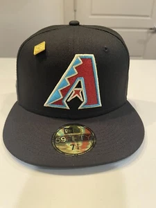 🔥New Era Capsule Vegas Gold Arizona Diamondbacks sz 7 1/4 🐍 ⚾️ Blue Bottom!! - Picture 1 of 12