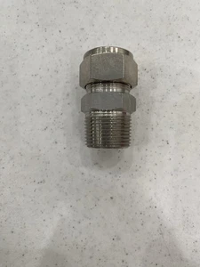 Parker Stainless Steel 3/4" Compression X 3/4" Straight NPT - Picture 1 of 3