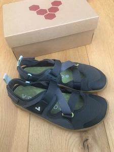 VIVOBAREFOOT - Tracker Sandal Womens - Charcoal/Gum - Size UK 5 / EU 38. Textile - Picture 1 of 7