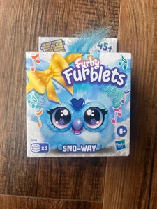Hasbro Collectibles - Furby Furblets - Sno-Way Holiday Edition - Imagen 1 de 3