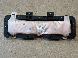 Rückhaltesysteme Mercedes 166 RHD Sicherheitstasche Safety Box A1668600102 - Picture 1 of 15