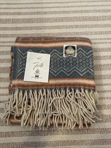 Faribo Woolen Mills Mesa 100% Wool Fringed Robe/ Throw 50”x60” NWT - Picture 1 of 4