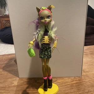 Monster High Clawvenus Doll Freaky Fusion - Picture 1 of 13