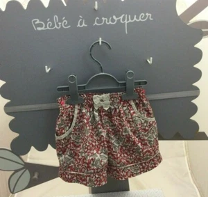 Sergent Major short gris et rouge motif feuilles et baies noeuds bébé 9 mois - Imagen 1 de 2