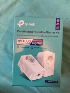 TP-Link Kit de 2 CPL AV 1000 Mbps avec prise intégrée - Photo 1/3