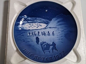 1972 Royal Copenhagen Plate JuleAften Christmas At Home Blue Denmark B&G Vintage - Picture 1 of 6