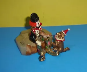 Ron Lee Collection 1980 Clown Eating a Hotdog with Begging Dog - Picture 1 of 5