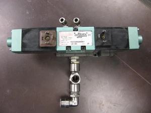 2 Numatics Pneumatisches Magnetventil 152SS4004000061 - Bild 1 von 5