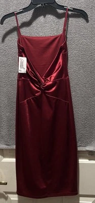 Vestido vermelho B.Darlin novo com etiquetas tamanho 3/4 sem mangas bainha reta - $79 - Imagem 1 de 4