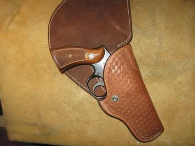 Bianchi Lined Holster S&W N Frame 24 25 27 28 29 624 625 629 RIGHT 4" GC 251120 - Image 1 of 4