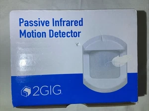2GIG-PIR1-345 Wireless Motion Detector - Picture 1 of 3