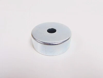OEM Gravely Lawn Mower Wheel Bearing Shield 09357800 READ LISTING - Image 1 of 4
