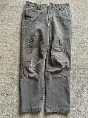 Dockers Flat Front D3 Mens Pants Size 29x30  Gray Chino - Image 1 of 4