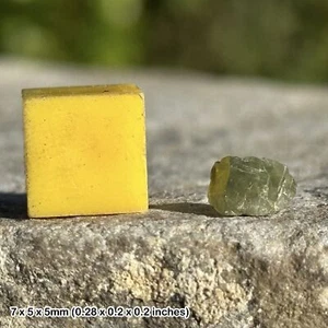 Peridot Edelsteinqualität Heilkristall Halbedelstein RSE743 - Bild 1 von 1