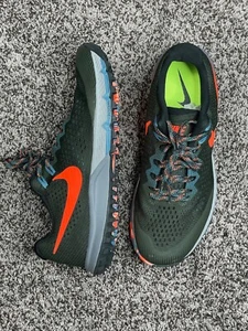 NIKE ZOOM KIGER 4 MENS SZ 10us RARE WMNS SZ 11.5us NEW 880563 300 - Picture 1 of 5