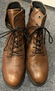 Wolky Women’s 11-11.5 (42) Center WP Comfort Boot Brrown Leather Side Zip - Picture 1 of 9