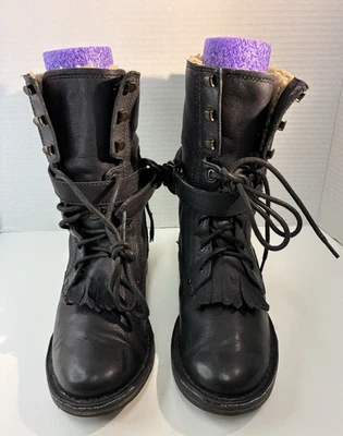 Botas de inverno UGG JENA combate couro preto Shearling Kiltie EUR 38 EUA tamanho 7 - Imagem 1 de 4