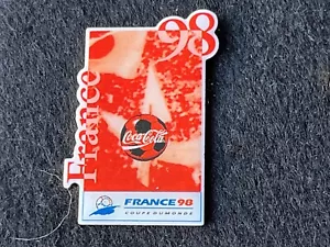 PIN PINS ENAMEL WORLD CUP 98 1998 FOOTBALL SOCCER COCA COLA FRANCE DORE - Imagen 1 de 1