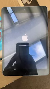 Apple iPad Mini 2 - 7.9" / Space Gray / 16GB / iOS 12 - UK - Picture 1 of 2