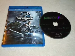 Jurassic World (Blu-ray, 2015) NO DVD, NO Digital Code - Foto 1 di 1