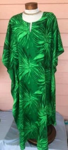 RIMA CAFTAN TAGLIA UNICA MAXI Spazioso 60" Busto Fianchi Cool Bellissimo Verde EZ CARE Caftano - Foto 1 di 3