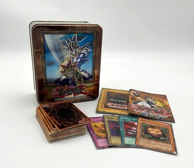 Yu-Gi-Oh! Juego de cartas coleccionables de colección 2003 Tin Deck Zone Rule Book 53 cartas Foto 1 de 4