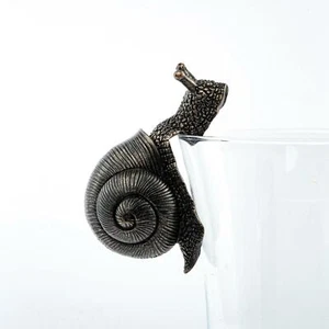 Pot Buddies Snail Garden Flower Plant Pot Hanger Hanging Decorative Ornaments - Picture 1 of 3