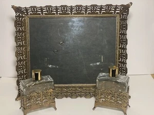 Botellas de perfume vintage y marco de fotos tono latón dorado filigrana de metal Ormolu - Imagen 1 de 8