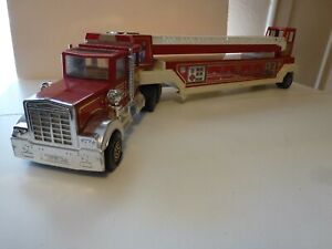 Vintage 1980s Pressed Steel No.1 Tonka Fire Truck Hook and Ladder 33" Long