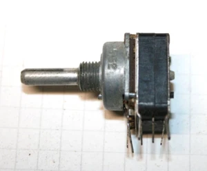 Lautstärkeregler, Potentiometer 100kΩ+ mit Zugschalter - 4mmAchse           [RT] - Bild 1 von 4