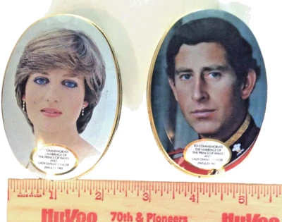 set of 2 commemorative tins -commerorate marriage of the Prince of Wales & Lady - Image 1 of 2