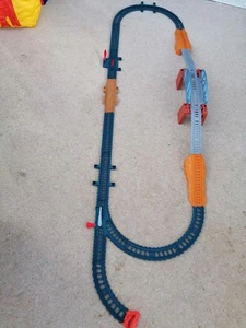 Mattel Thomas Trackmaster 20 Pieces. Pre-Owned - Picture 1 of 8