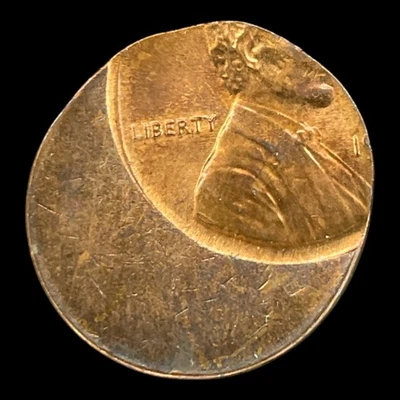 Off Center Struck Error Cent Lincoln Penny Genuine Mint Error Strike - Image 1 of 2