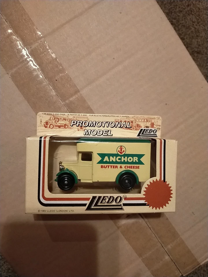 Lledo Dennis Van Anchor Butter and Cheese Promotional Days Gone Boxed - Image 1 of 3