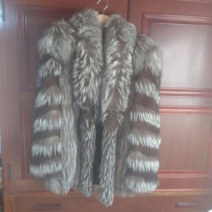 Used Saga Fox Silver Fox Fur Coat Size M Length 74cm - Picture 1 of 12